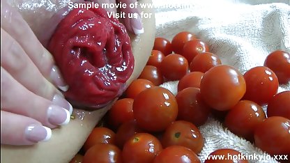 دختر وب کم, استمناء, دانلود فیلم عاشقانه سکسی خارجی شیطان خانم نوئل بر روی نقشه