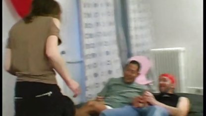 باند دختر فیلم های سکسی عاشقانه داغ شناسه اسکایپ من: اضافه کردن من